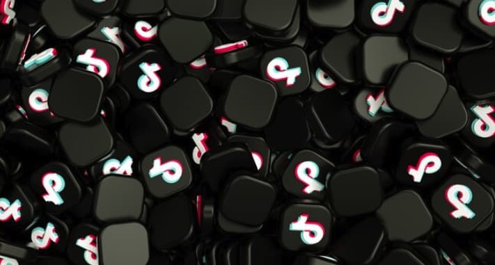 TikTokでバズる！定番ハッシュタグ13選と効果的な使い方